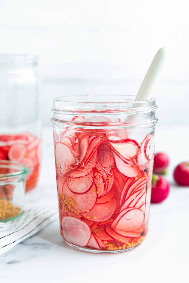 Quick Pickled Radishes