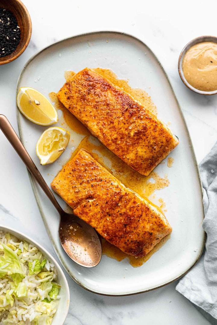 Salmon with Rice - Weekly Meal Plan: 7 Easy Dinner Ideas for the Week (Oct)