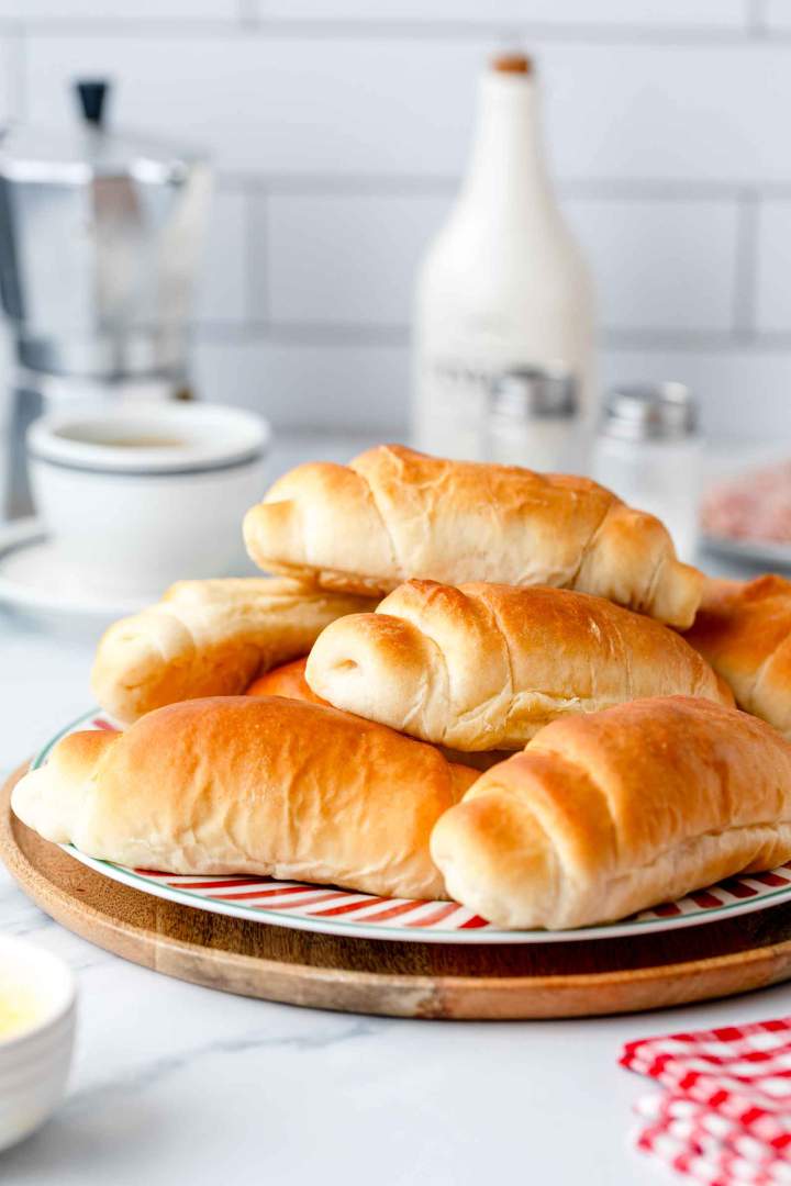 Rogljički s šunko in sirom