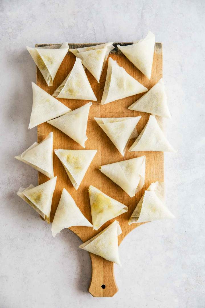 Bogati zelenjavni zavitki (Samosa)