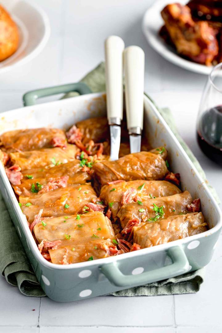Oven-baked Stuffed Cabbage Rolls (Sarma)