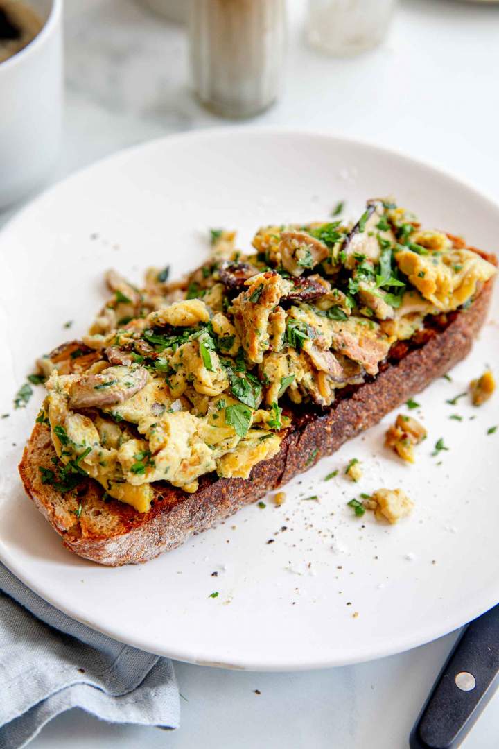 Scrambled Eggs with Mushrooms