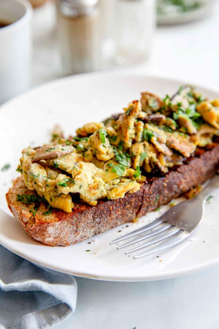 Scrambled Eggs with Mushrooms