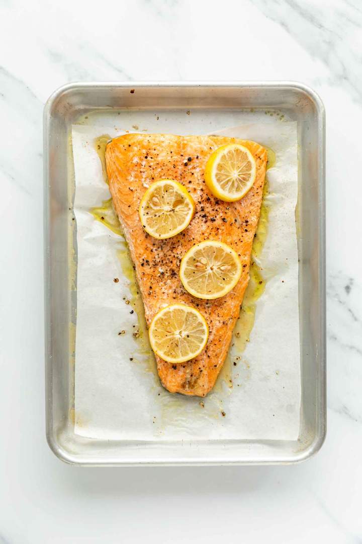 Simple Oven Baked Salmon with Lemon