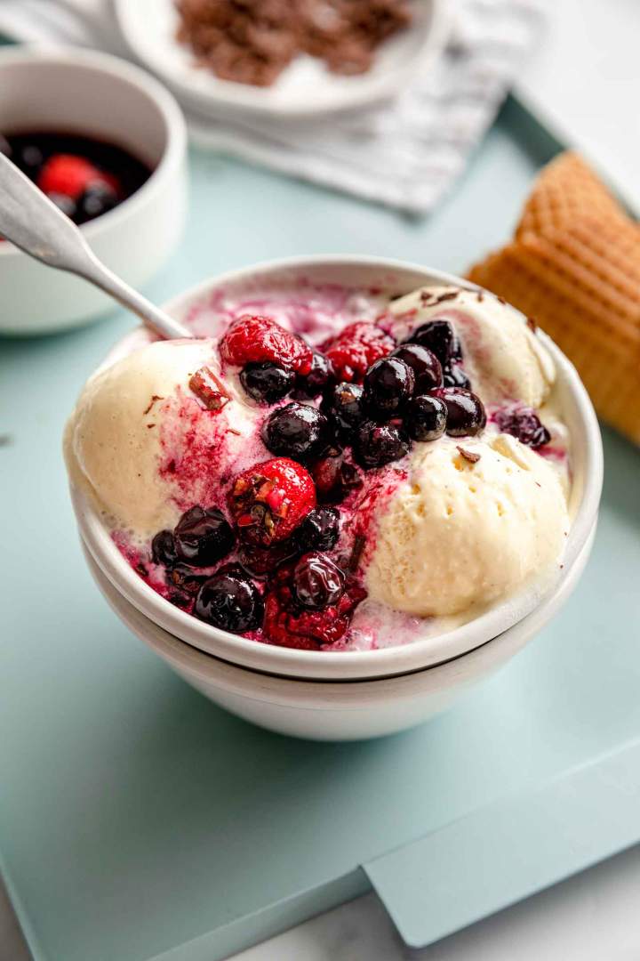 Hot Berry Sauce with Ice Cream