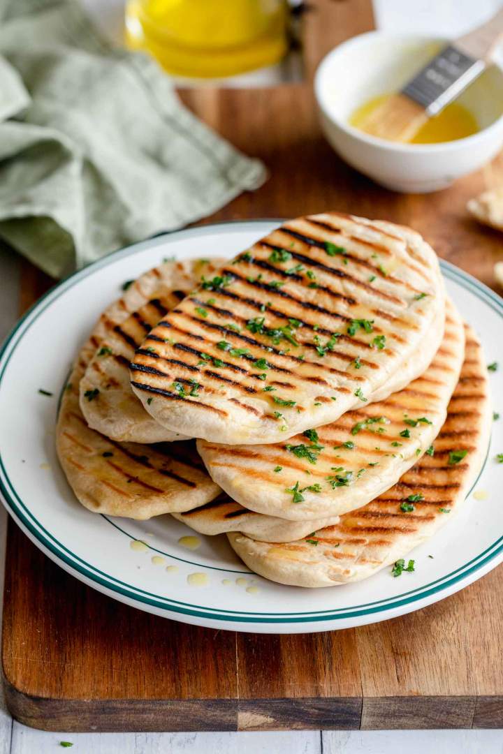 Pirini pita kruhki iz ponve 