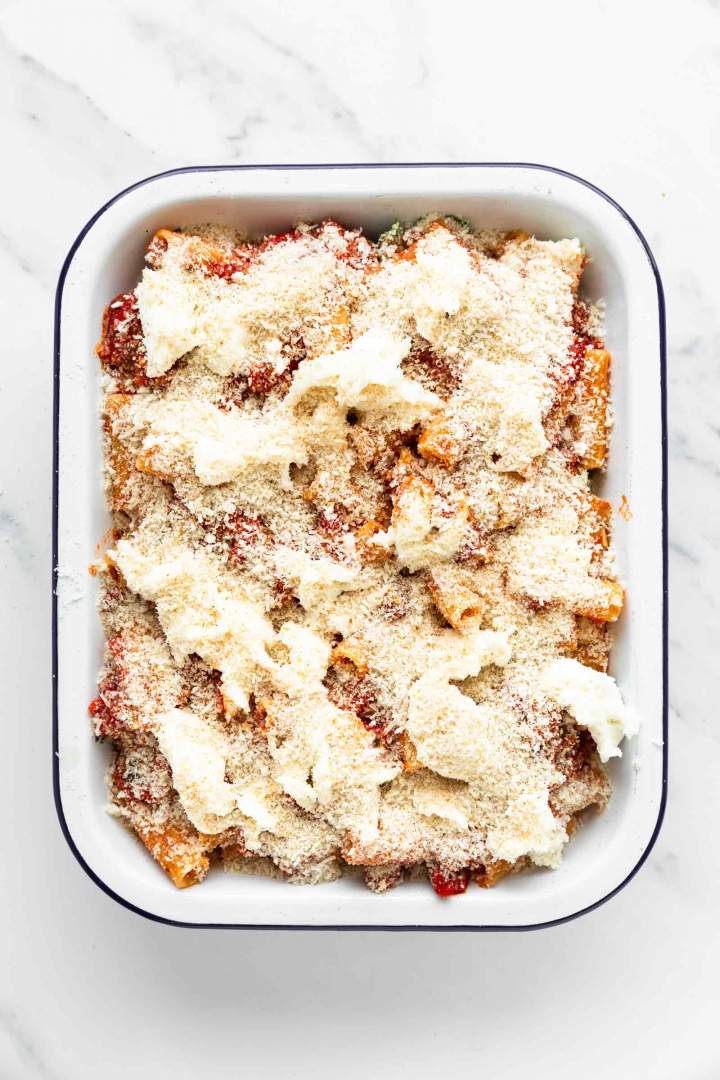 Spinach and Ricotta Pasta Bake with crispy topping