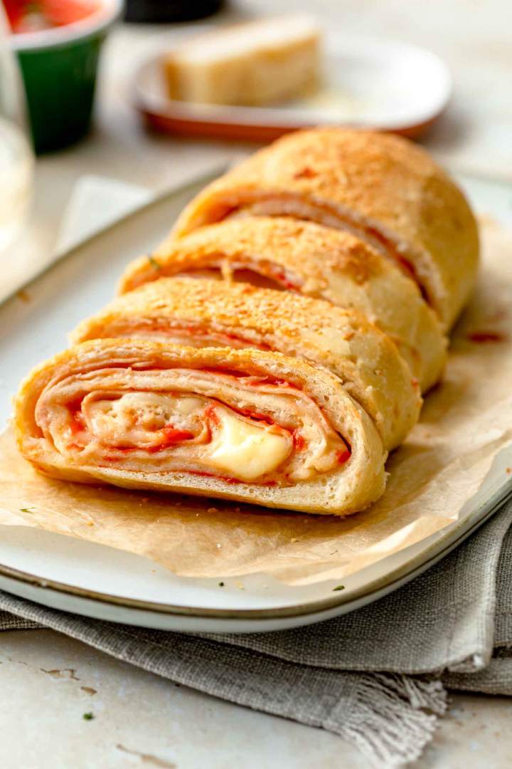 Stromboli (Ham and Cheese)