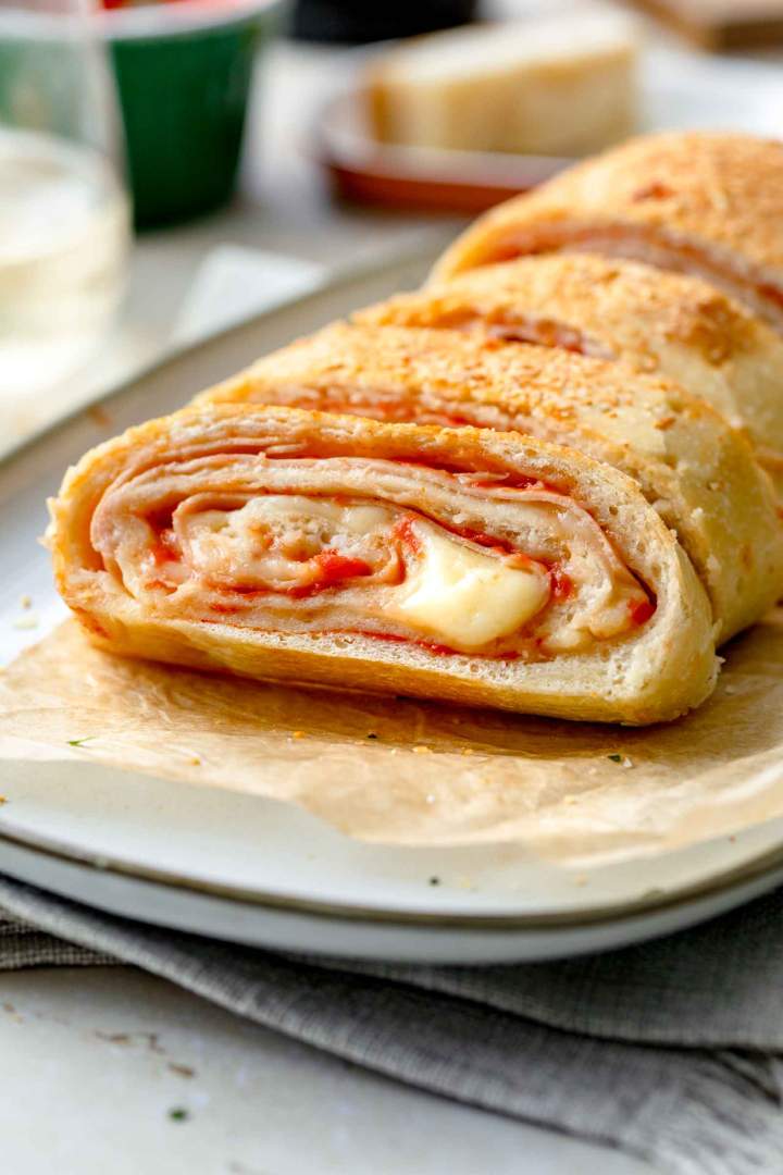 Stromboli (Ham and Cheese)