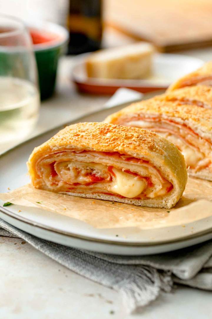 Stromboli (Ham and Cheese)