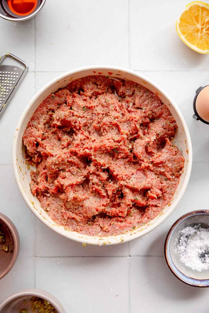 Steak Tartare preparation