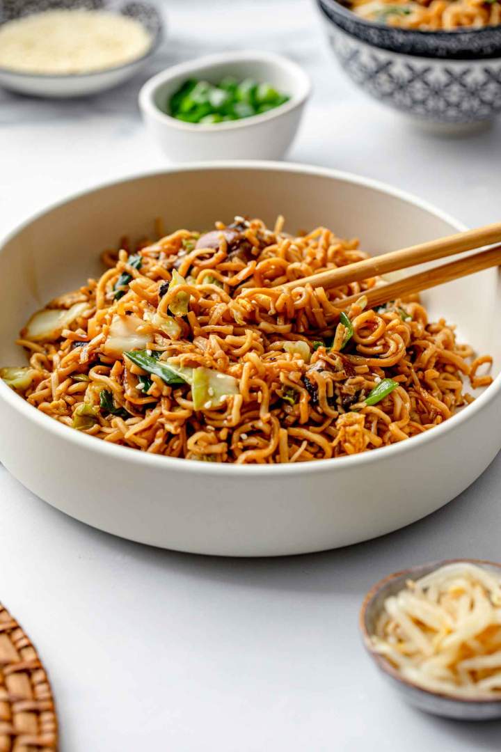 15-minute Teriyaki noodles