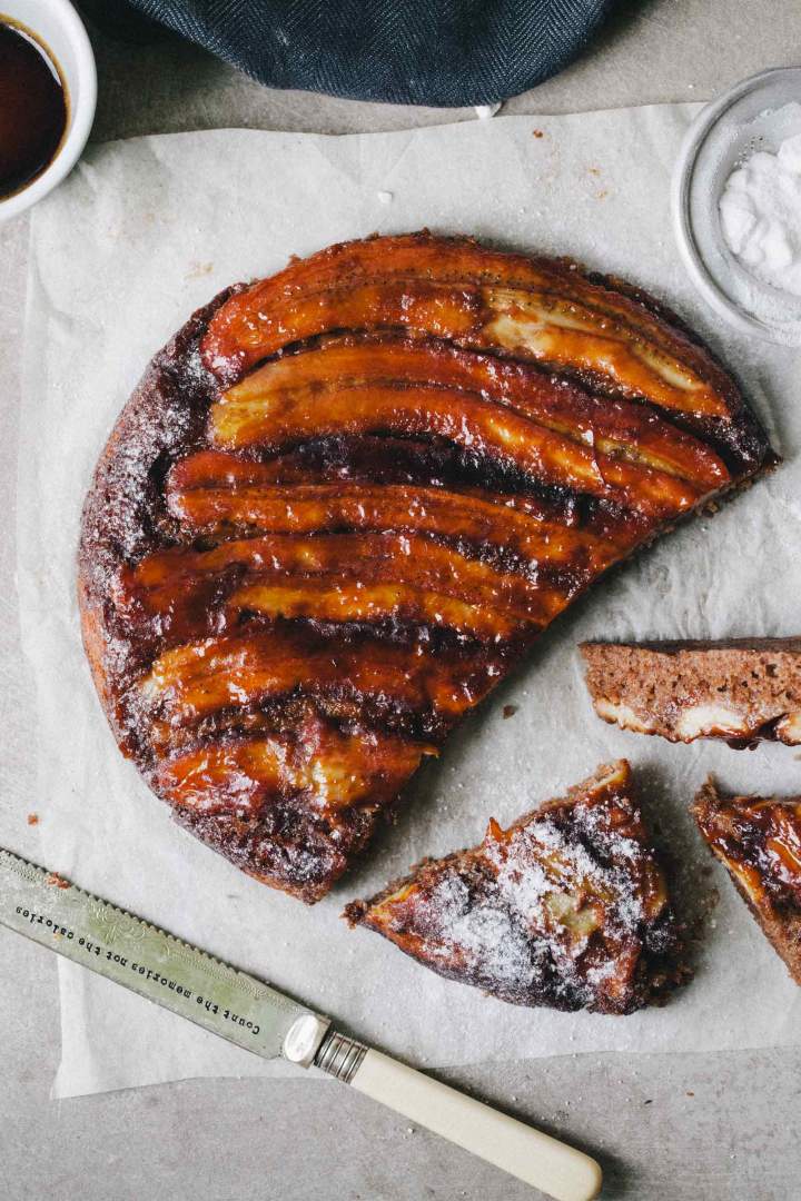 Upside down banana cake with caramelized top