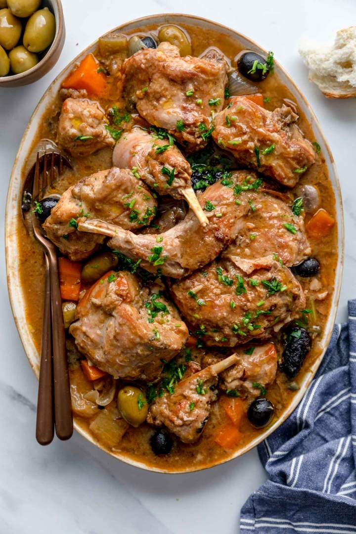 rabbit-stew-03-jernejkitchen.jpg?itok=fM